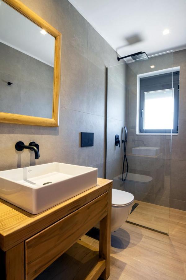 Cato Agro 5, Seafront Villa With Private Pool Afiartis Екстер'єр фото